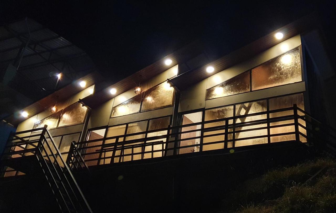 Into The Wild Stays Dhanaulti Exterior foto